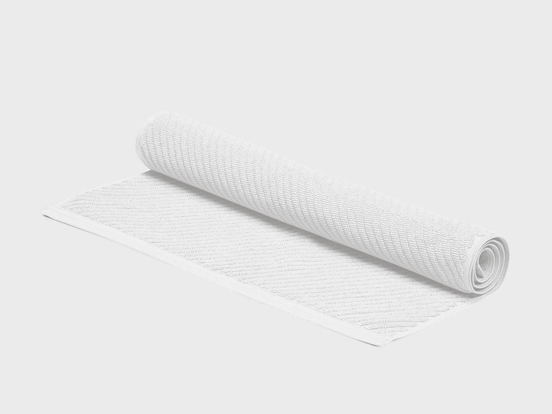 Badmat pure white 52x81