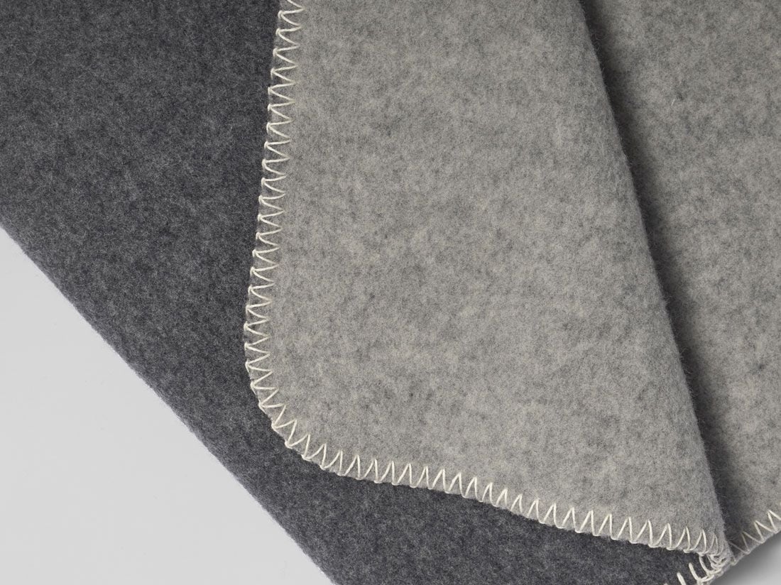 Merinowollen deken charcoal 150x220