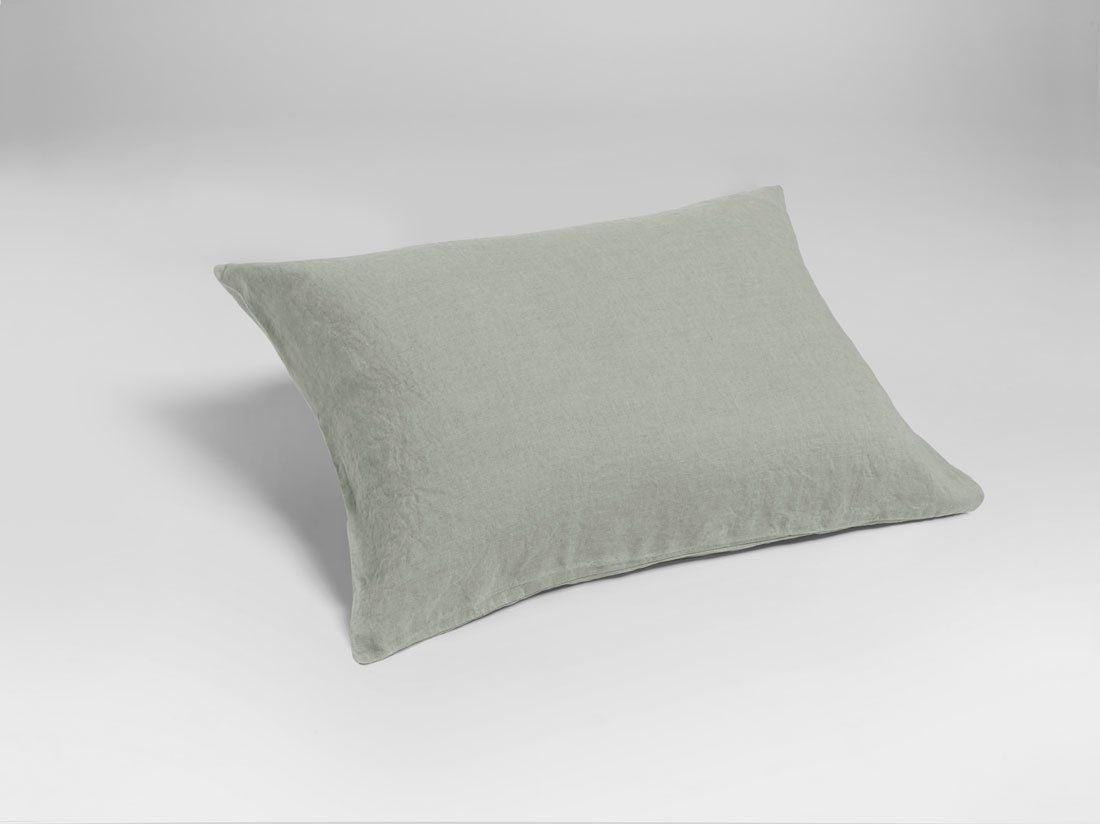 Kussensloop gewassen linnen misty green