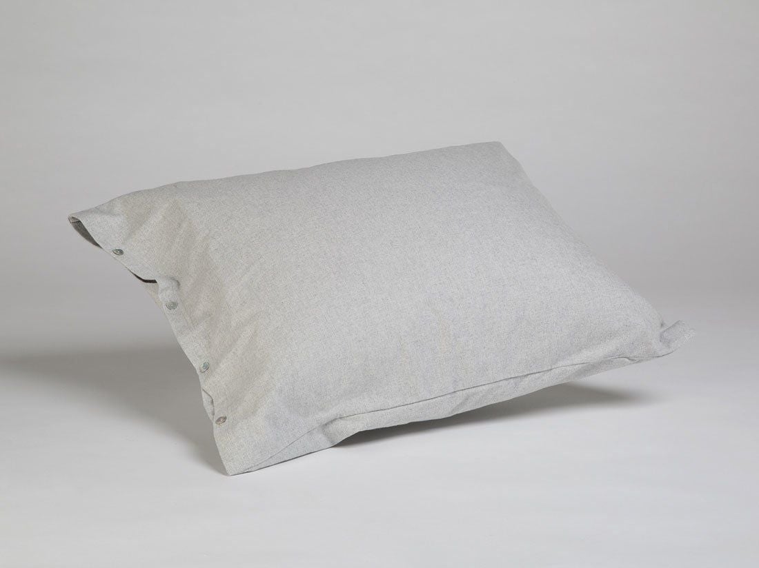 Taie d'oreiller flanelle de coton gris clair 50x60