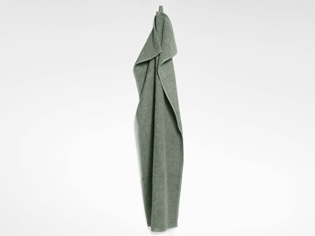 Douchelakens dots stone green 70x140 - 2 st