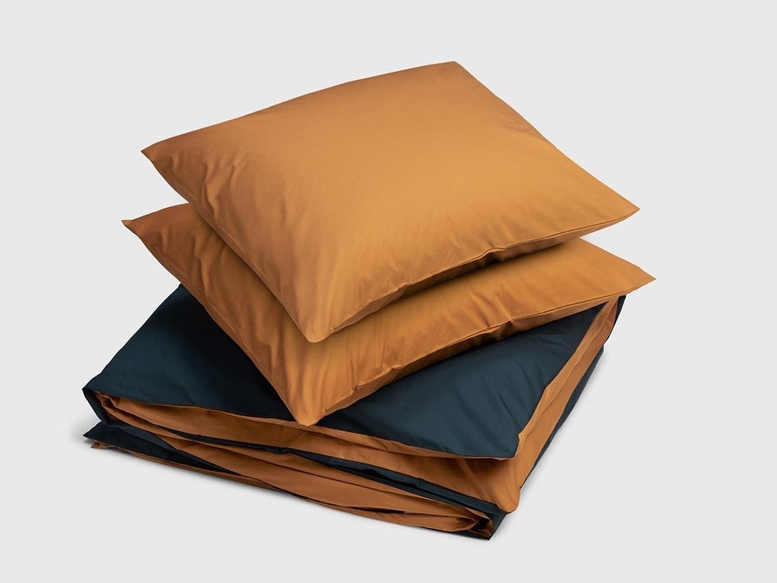 Parure de lit percale de coton double face ocre/bleu marine 200x220 + 2/60x70