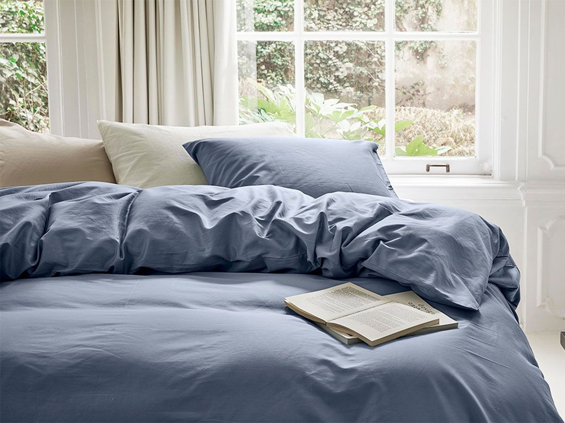 Parure de lit satin de coton bleu brumeux