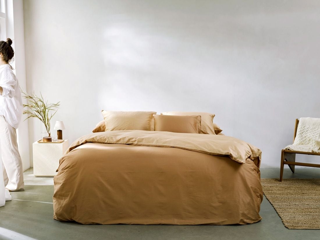 Parure de lit satin de coton double face caramel