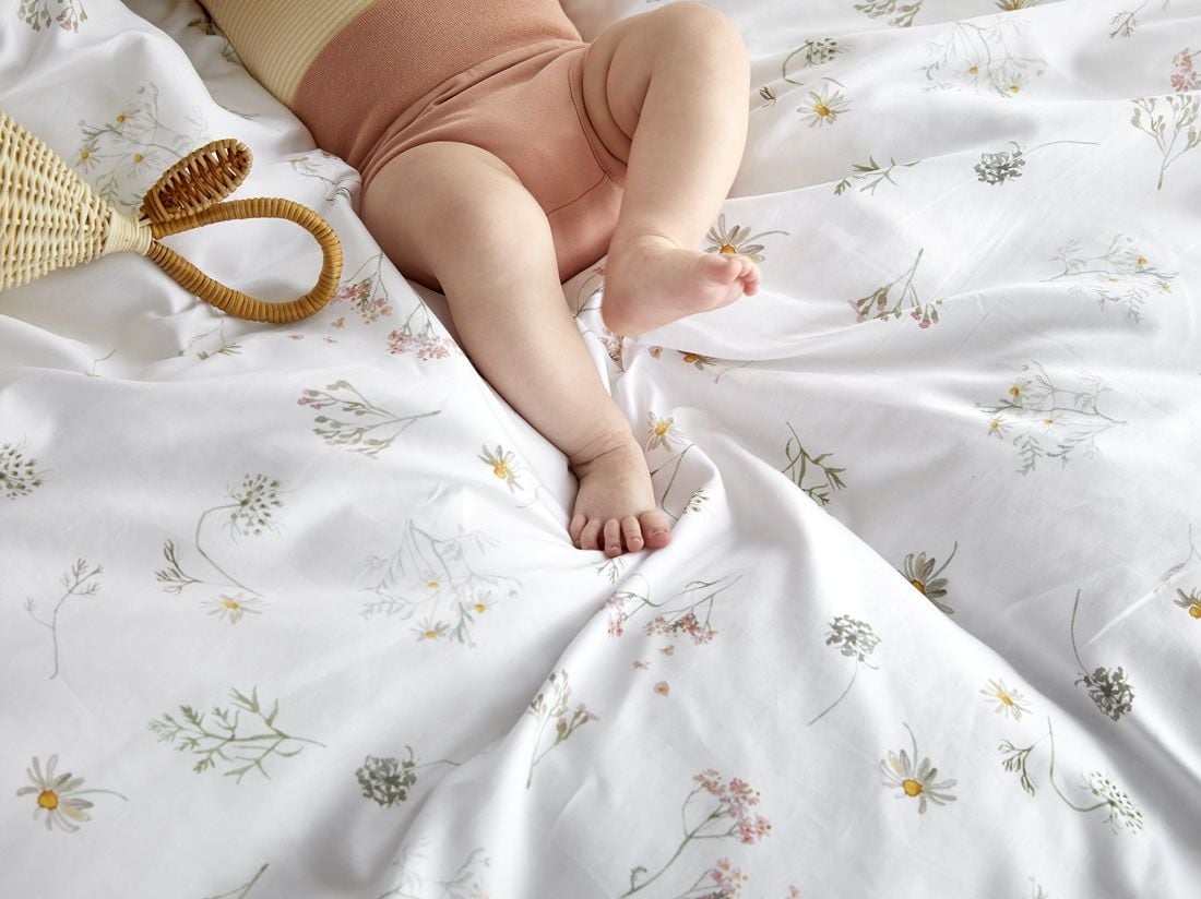 Housse de couette enfant satin de coton fleurs 100x135