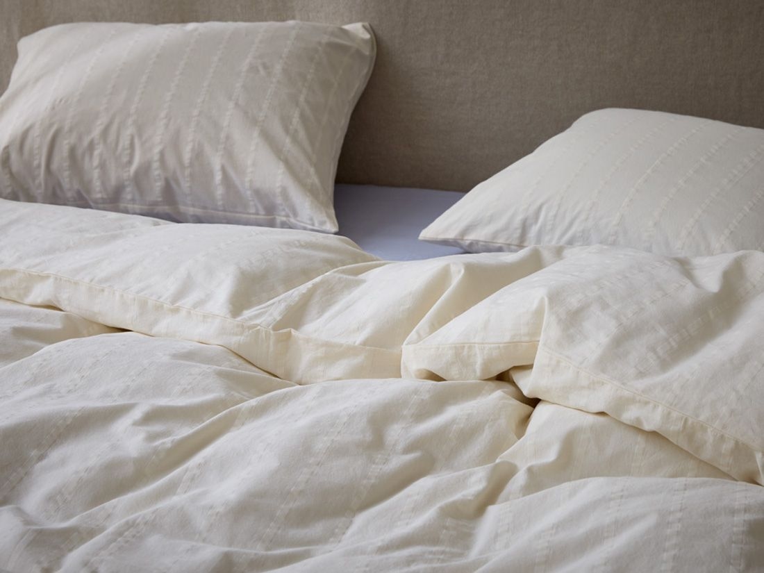 Parure de lit en coton seersucker blanc doux