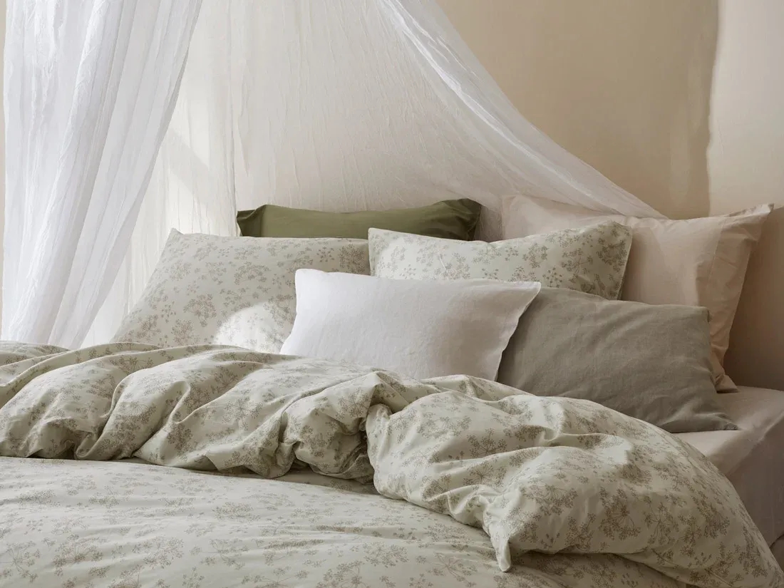 Taie d'oreiller satin de coton fleur naturelle 65x65