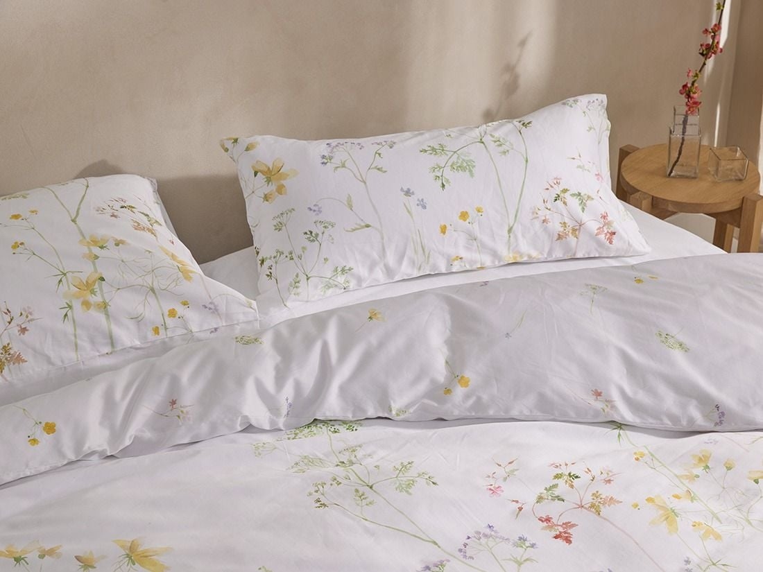 Kussensloop katoen satijn wild flowers