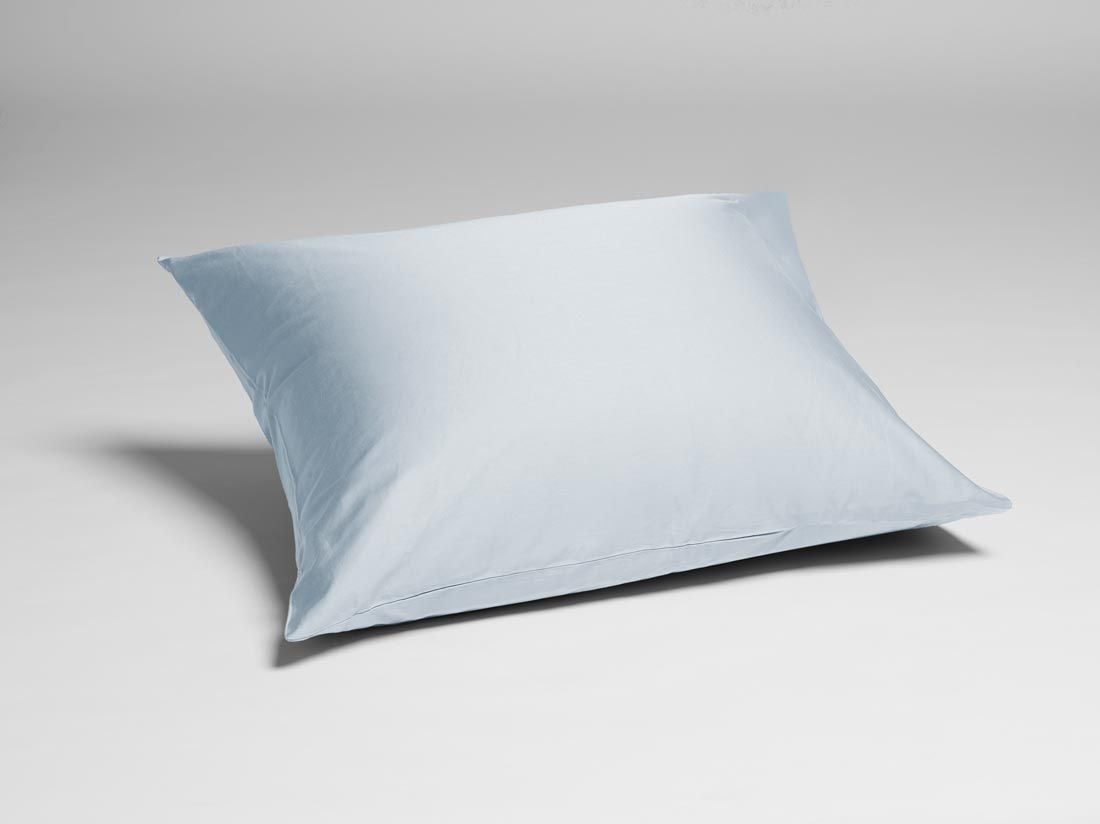 Taie d'oreiller satin de coton bleu ciel