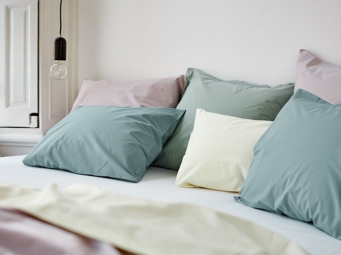 Taie d'oreiller percale de coton bleu pétrole