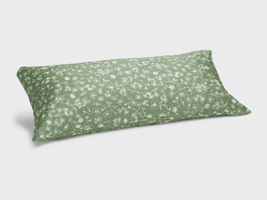 Taie d'oreiller satin de coton champs de fleurs vert d'olive 40x80